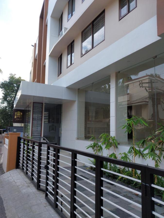 Hotel Mannat Residence Thiruvananthapuram Zewnętrze zdjęcie